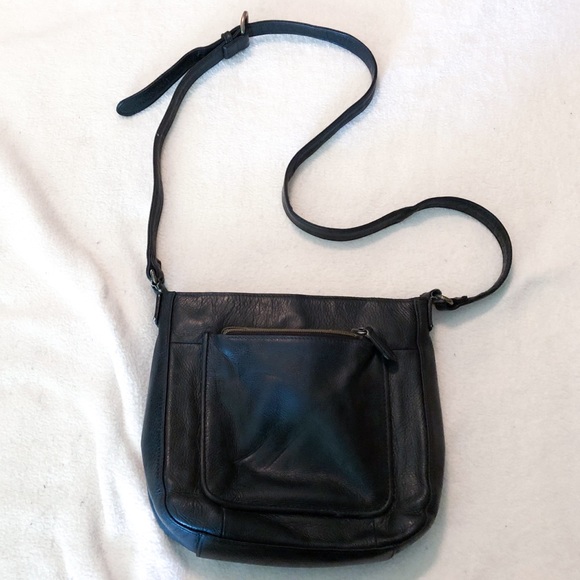 Fossil Bags Vintage Fossil Black Leather Crossbody Purse Poshmark